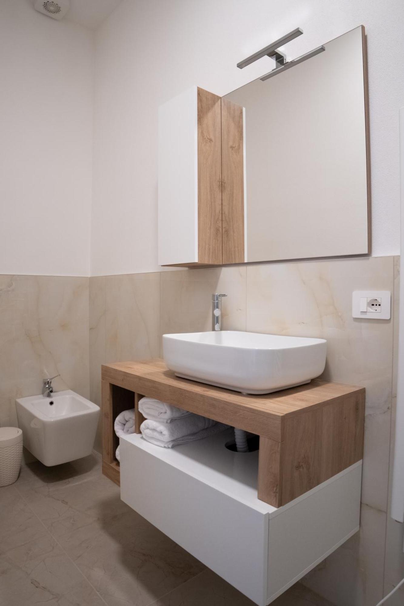 Casa Vacanze Aria Leggiuno Kültér fotó
